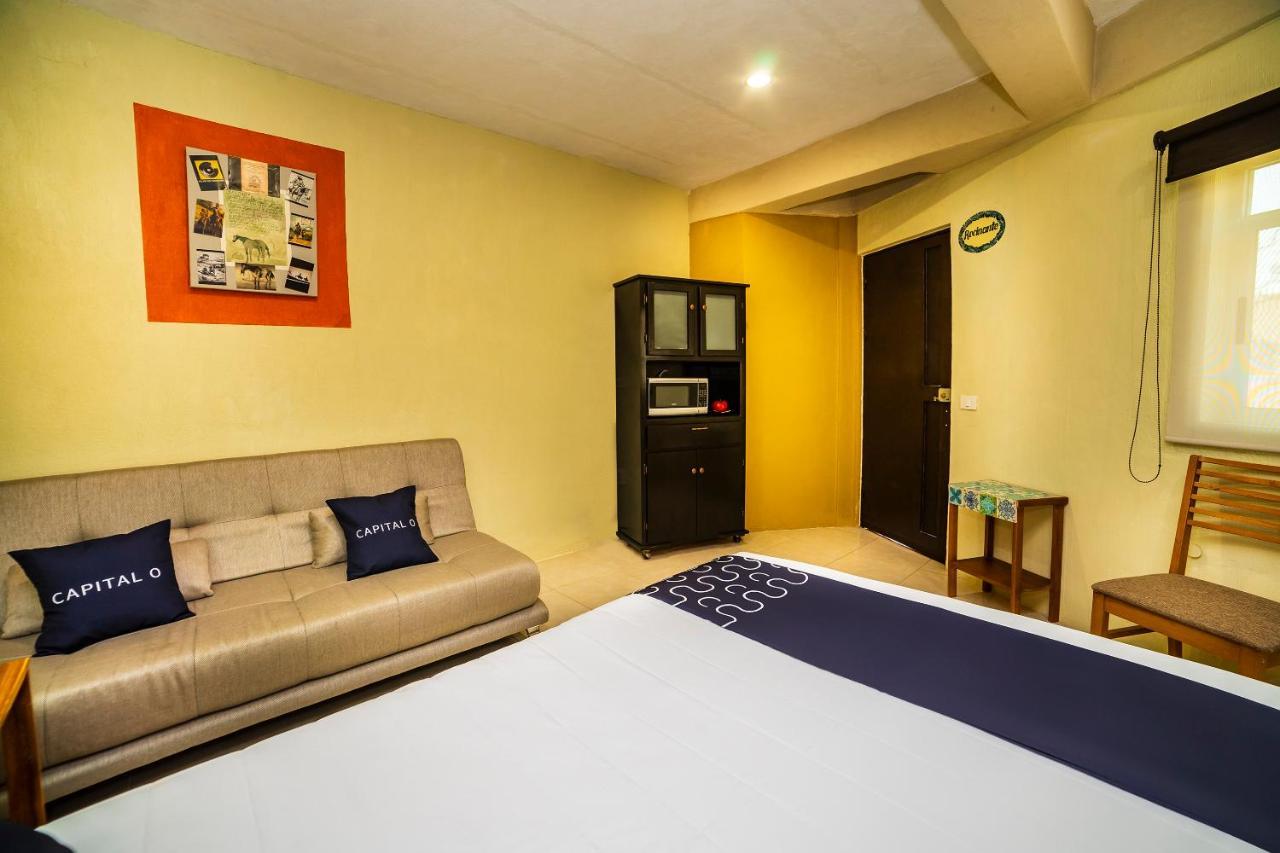 Casa Santa Fe, Hotel